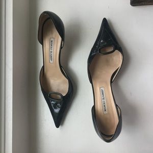 Authentic Manolo Blahnik Pump